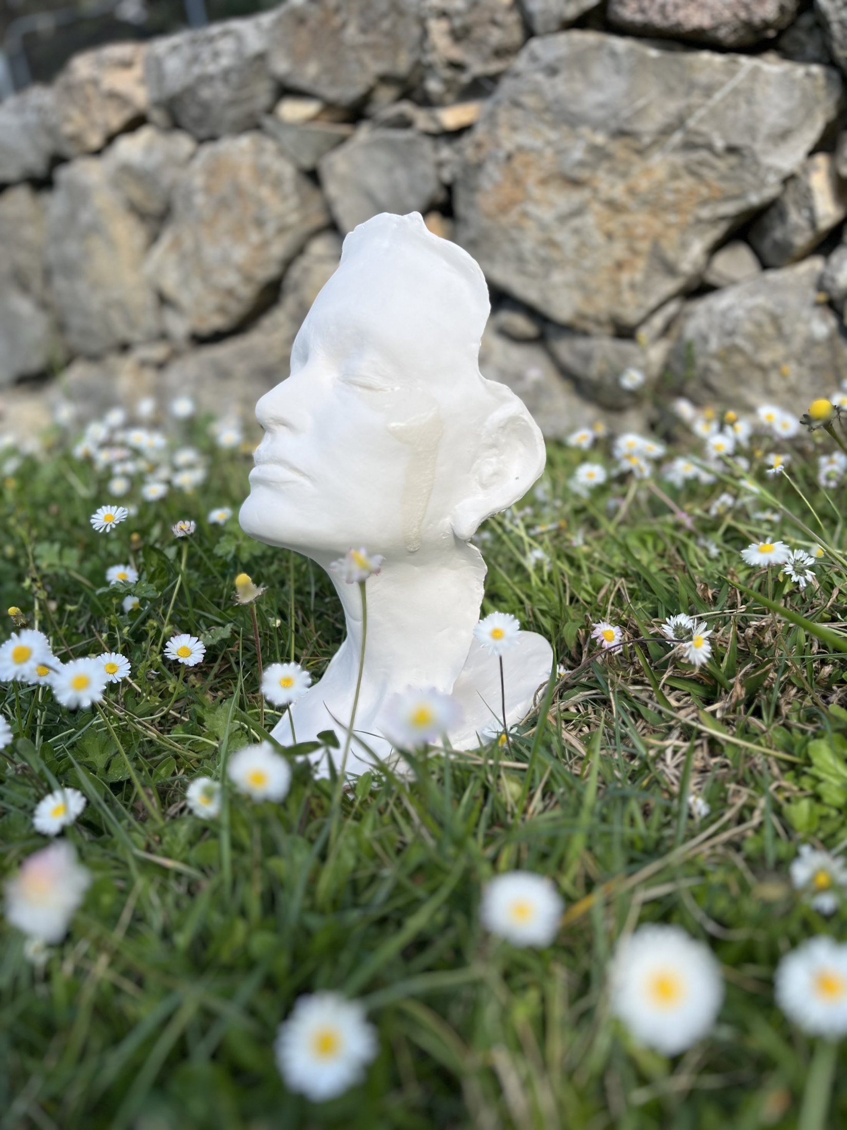 La Larme à l'œil, Ceramic